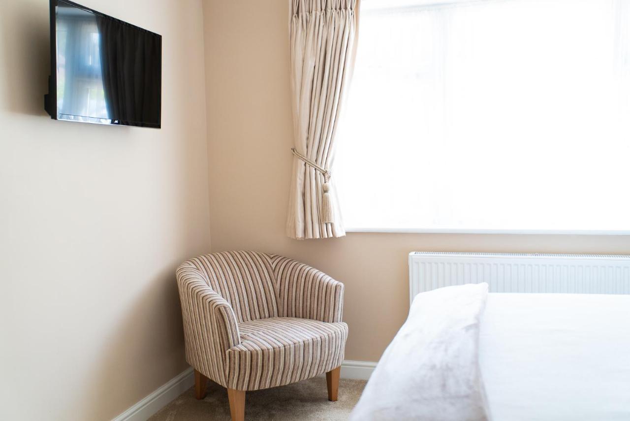 The Cedars Bed & Breakfast West Clandon Dış mekan fotoğraf